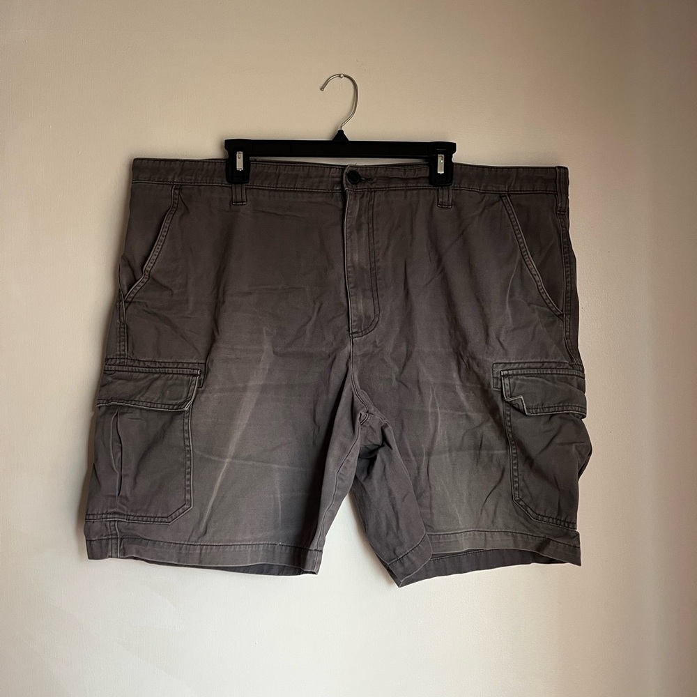 Croft & Barrow Men's Charcoal Cargo Shorts